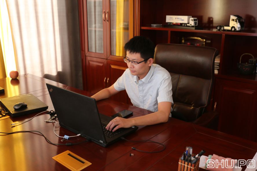 IMG_7839.JPG IMG_7839.JPG